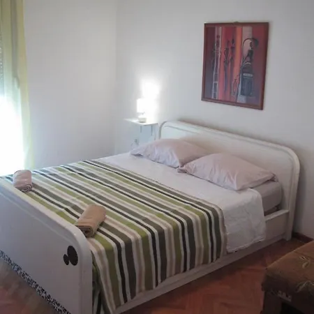 Rota Apartment *