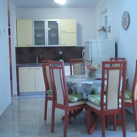 Rota Apartment *